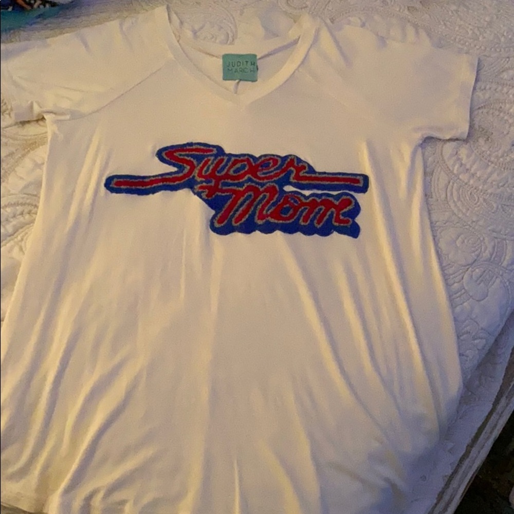 Super Mom Judith March tee